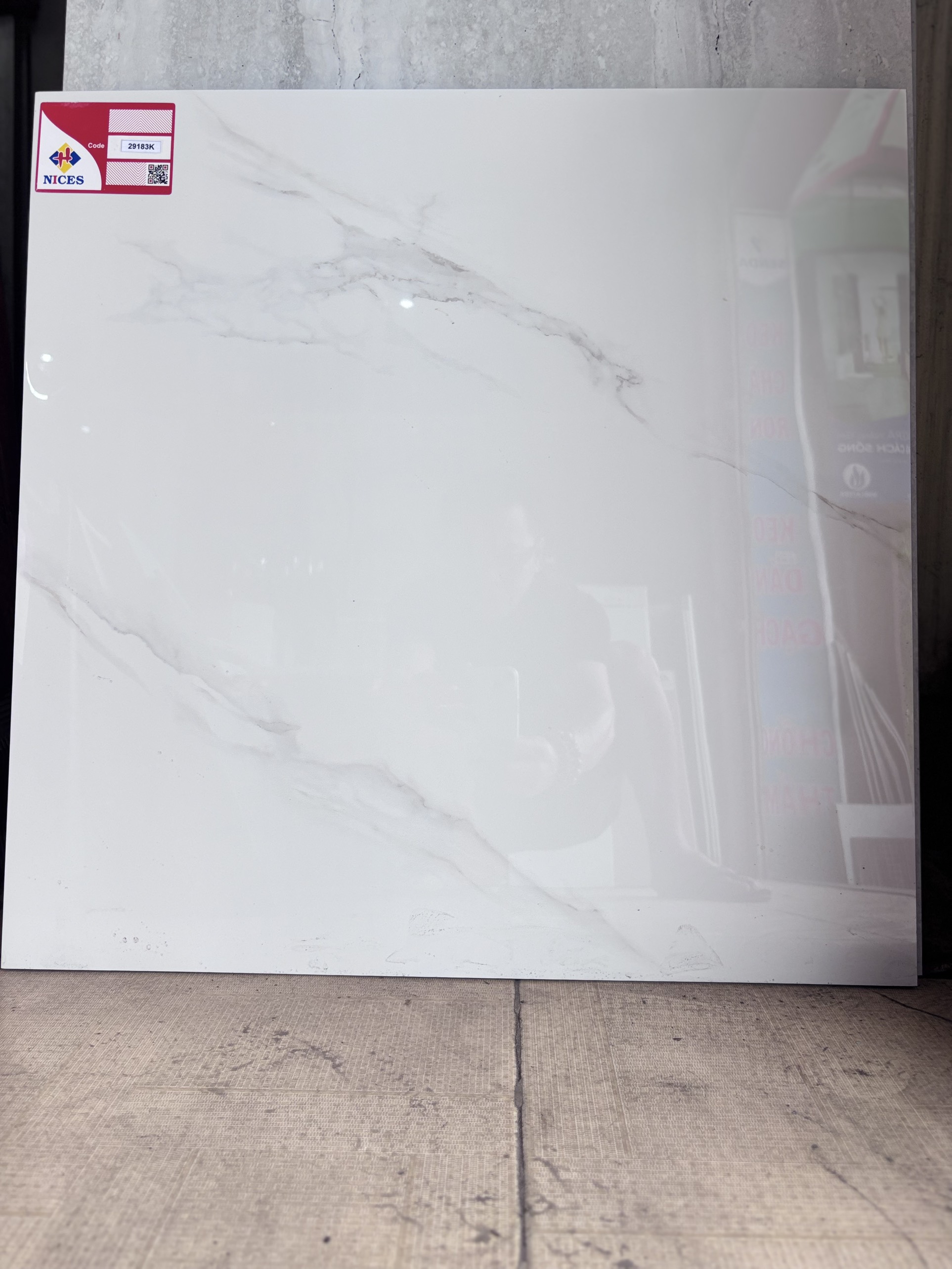 Gạch Lát nền bóng kiếng 60x60 Vân khói TP29183k